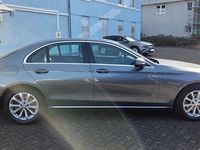 Usado Mercedes E220 194 CV (142 kW) 2016 Gris Berlina