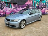 Gebraucht BMW 325 204 PS (150 kW) 2010 Blau Kombi