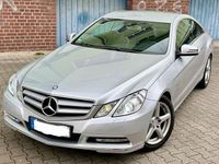 Gebraucht Mercedes E250 204 PS (150 kW) 2011 Silber Coupé