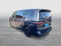 Gebraucht VW T7 Life 150 PS (110 kW) 2024 Blau Van