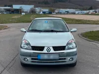 Occasion Renault Clio II 75 ch (55 kW) 2001 Argent Citadine