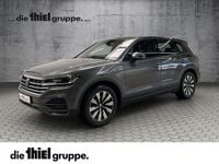 Gebraucht VW Touareg Basis 231 PS (169 kW) 2024 Grau SUV