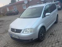 Gebraucht VW Touran 140 PS (102 kW) 2004 Silber Van / Kleinbus