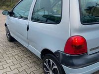 gebraucht Renault Twingo 1.2 mit wenig Kilometer