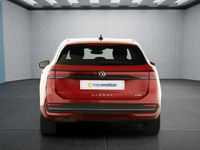 Gebraucht VW Passat 150 PS (110 kW) 2024 Rot Kombi