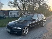 Gebraucht BMW 320 170 PS (125 kW) 2001 Schwarz Kombi