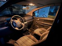 Second-hand VW Fox 40 CP (29 kW) 2007 Negru Hatchback