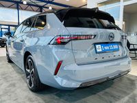 Neu Opel Astra 131 PS (96 kW) 2025 Grafik grau / dach schwarz Kombi