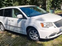 Gebraucht Chrysler Town & Country 287 PS (211 kW) 2013 Weiß Van / Kleinbus