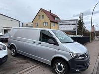 Gebraucht VW Transporter 150 PS (110 kW) 2018 Reflexsilber metallic Van
