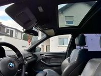 Gebraucht BMW 320 150 PS (110 kW) 2004 Schwarz Kombi