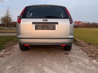 Gebraucht Ford Focus 101 PS (74 kW) 2005 Silber Kombi