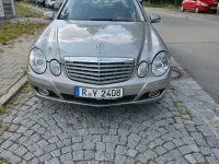 Gebraucht Mercedes E220 Elegance 170 PS (125 kW) 2007 Grau Limousine