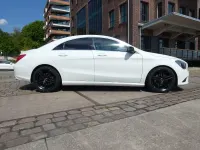 Gebraucht Mercedes CLA200 Night 156 PS (114 kW) 2015 Weiß Coupé