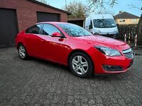 Gebraucht Opel Insignia Edition 131 PS (96 kW) 2013 Rot Limousine