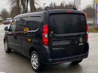 Gebraucht Fiat Doblò 95 PS (69 kW) 2022 Schwarz Van / Kleinbus