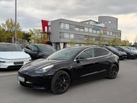 Second-hand Tesla Model 3 Standard Range Plus 236 kW (321 CP) 2020 Negru Berlinǎ