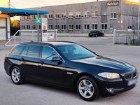 Gebraucht BMW 520 184 PS (135 kW) 2013 Schwarz Kombi