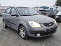 Gebraucht Kia Rio Sport 97 PS (71 kW) 2009 Blue mica metallic / caribbean Kleinwagen