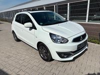 Gebraucht Mitsubishi Space Star Diamant Edition 80 PS (58 kW) 2017 Weiß Kleinwagen