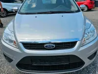 Gebraucht Ford Focus 101 PS (74 kW) 2010 Grau Kombi