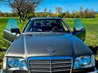 Gebraucht Mercedes E320 220 PS (161 kW) 1994 Braun Coupé
