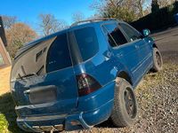 Gebraucht Mercedes ML320 218 PS (160 kW) 1998 Grün SUV