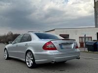 Gebraucht Mercedes E500 AMG 387 PS (284 kW) 2007 Silber Limousine
