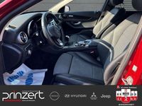 Gebraucht Mercedes C180 Avantgarde 156 PS (114 kW) 2017 Rot Limousine
