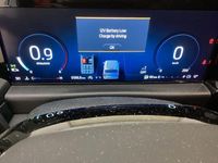 Gebraucht Ford Tourneo Titanium 136 PS (100 kW) 2025 Weiß Van / Kleinbus