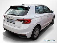 Gebraucht Skoda Fabia Ambition 110 PS (80 kW) 2022 Candy weiss Kleinwagen