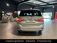 Gebraucht BMW 218 Advantage 150 PS (110 kW) 2018 Glaciersilber Van / Kleinbus
