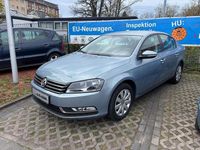 Gebraucht VW Passat Trendline 122 PS (89 kW) 2013 Grau Limousine