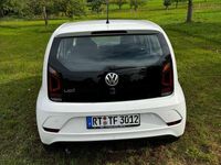 Usata VW up! 60 CV (44 kW) 2019 Bianco Utilitaria