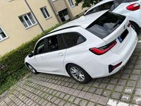 Gebraucht BMW 318 Advantage 150 PS (110 kW) 2020 Weiß Kombi