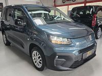 Neu Fiat Doblò 102 PS (75 kW) 2026 Blau Van / Kleinbus