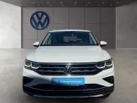 Second-hand VW Tiguan Elegance 150 CP (110 kW) 2023 Alb SUV
