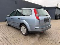 Gebraucht Ford Focus 101 PS (74 kW) 2006 Blau Kombi