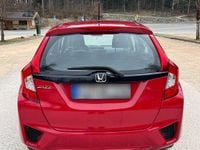 Gebraucht Honda Jazz Trend 102 PS (75 kW) 2016 Rot Kleinwagen