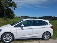 Gebraucht BMW 225 Advantage 136 PS (100 kW) 2018 Weiß Kombi
