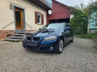 Gebraucht BMW 320 Lifestyle 184 PS (135 kW) 2011 Blau Kombi