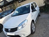 Gebraucht Dacia Sandero 75 PS (55 kW) 2008 Weiß Kleinwagen