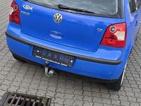 Gebraucht VW Polo 63 PS (46 kW) 2001 Blau Kleinwagen