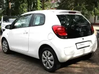 Gebraucht Citroën C1 Feel 72 PS (52 kW) 2020 Zu lackieren weiss 068/deckend Kleinwagen