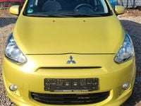 Gebraucht Mitsubishi Space Star 80 PS (58 kW) 2014 Gelb Van / Kleinbus