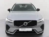 Gebraucht Volvo XC60 Plus 250 PS (183 kW) 2024 Vapour grey SUV