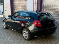 Gebraucht BMW 116 122 PS (89 kW) 2010 Schwarz Kleinwagen