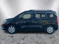 Gebraucht Opel Combo Life Innovation 131 PS (96 kW) 2018 Schwarz Limousine