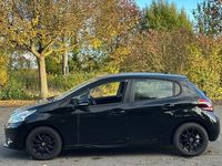 Gebraucht Peugeot 208 82 PS (60 kW) 2012 Schwarz Kleinwagen