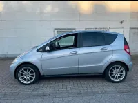Gebraucht Mercedes A160 Elegance 95 PS (69 kW) 2011 Grau Kleinwagen